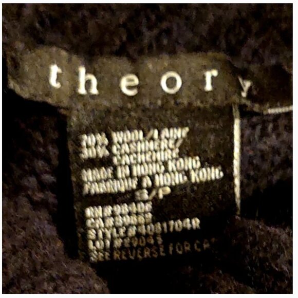 Celebrity Favorite Theory Black Bell Sleeved Juliet Sweater-Size S/P - Picture 7 of 7